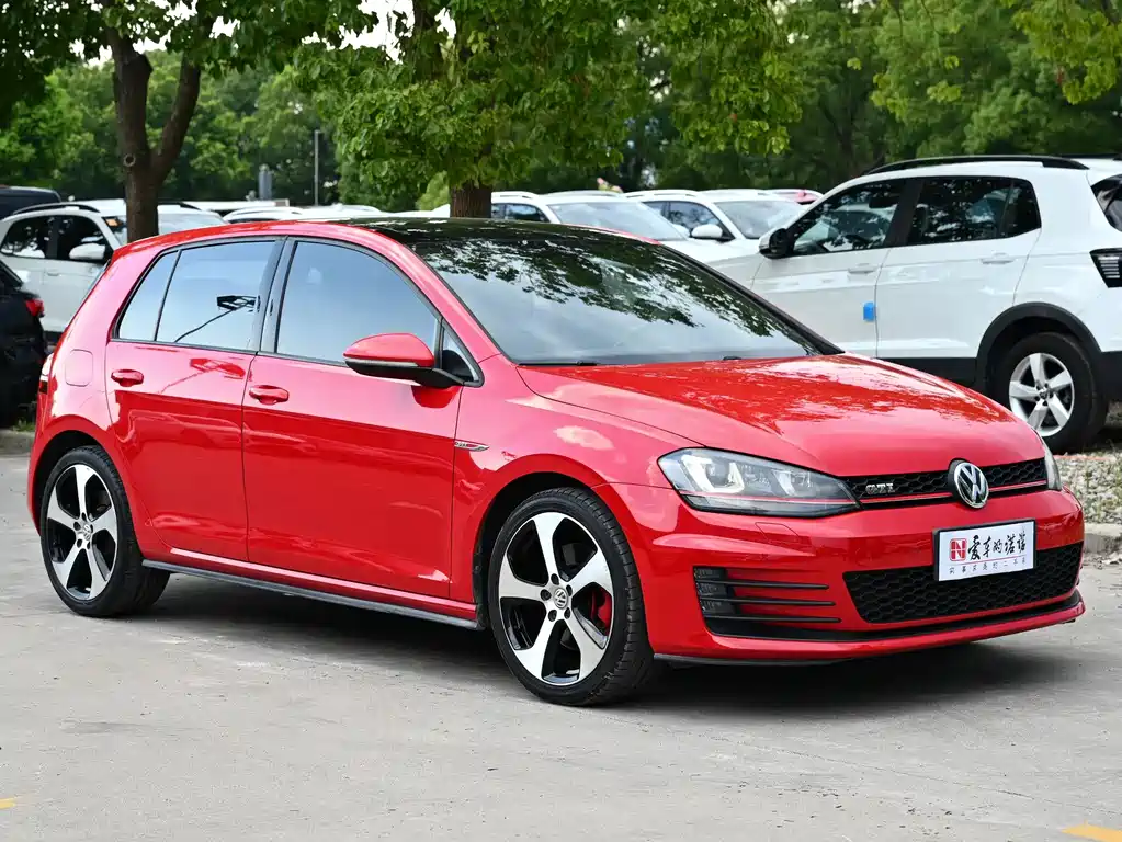 Volkswagen Golf GTI — миниатюра 4