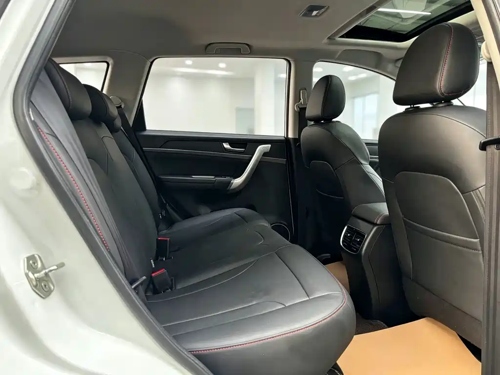Haval M6 — миниатюра 7