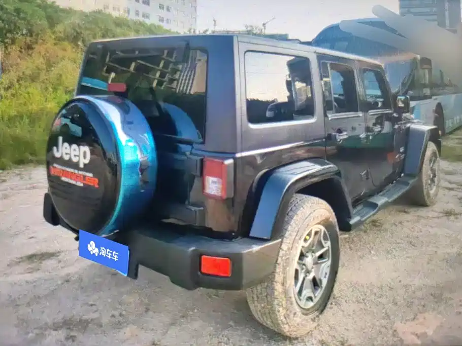 Jeep Wrangler — миниатюра 3