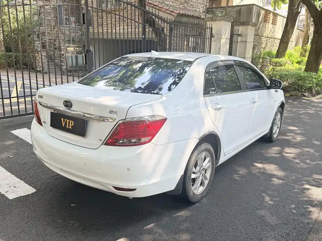 BYD Surui — миниатюра 4