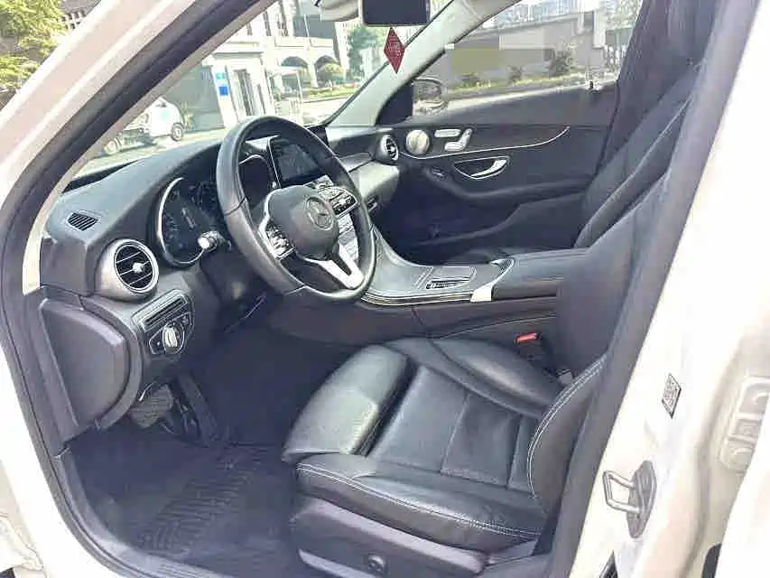 Mercedes-Benz C-Class (Import) — миниатюра 3