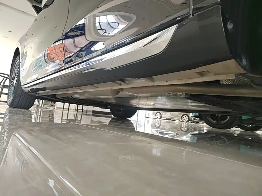 Roewe M7 DMH — миниатюра 22
