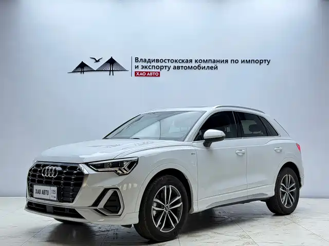 2022 Audi Q3
