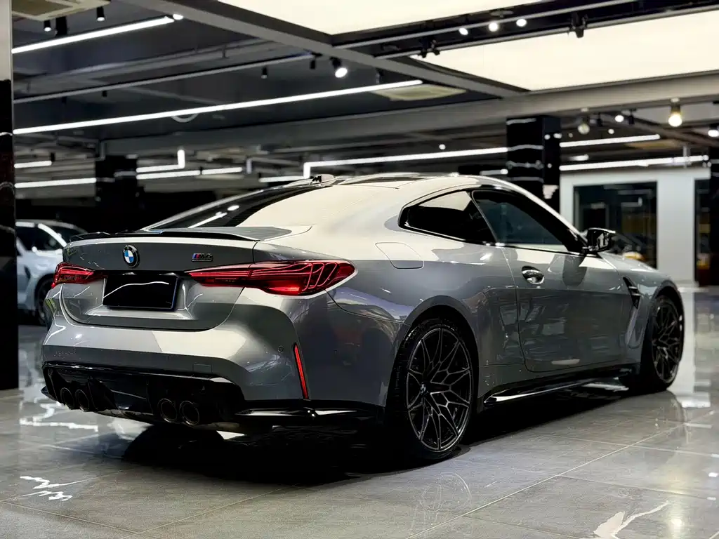 BMW M4 — миниатюра 5