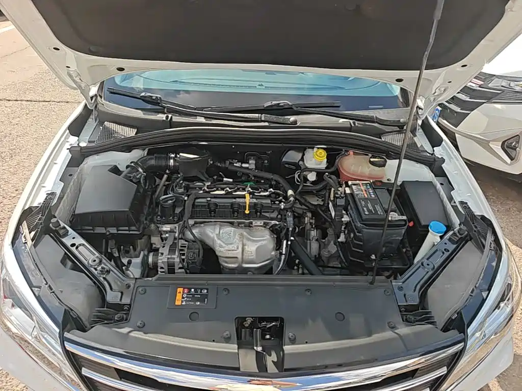 Roewe i5 — миниатюра 20