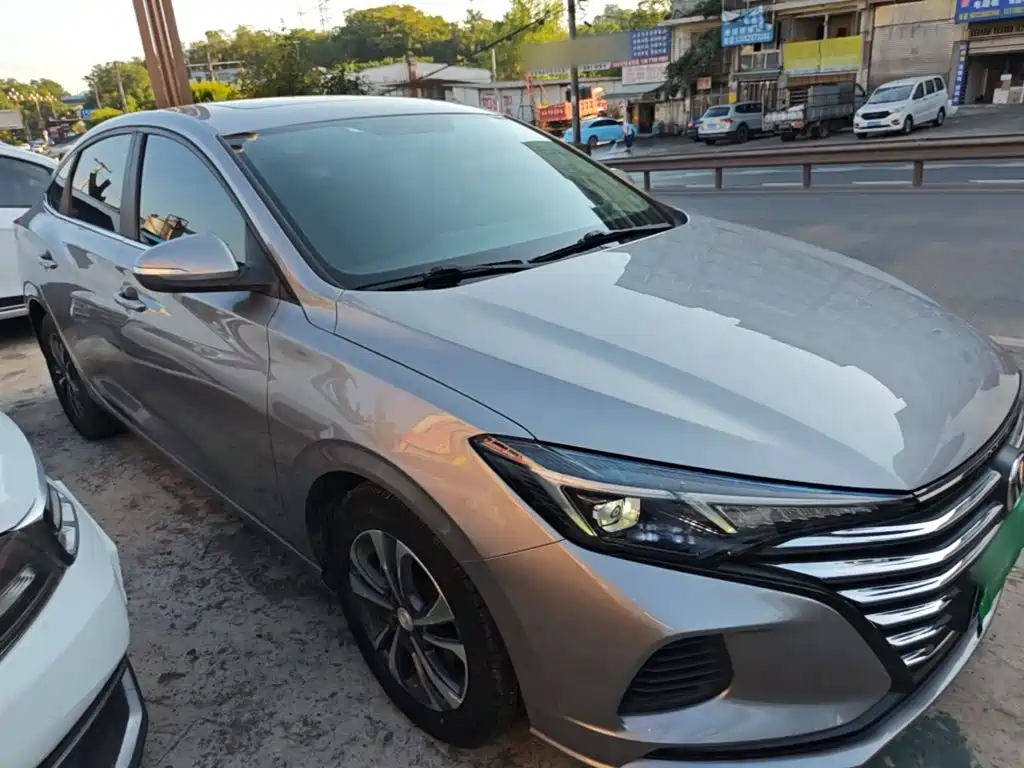 Changan Eado 2021 PLUS 1.6L GDI MT Luxury