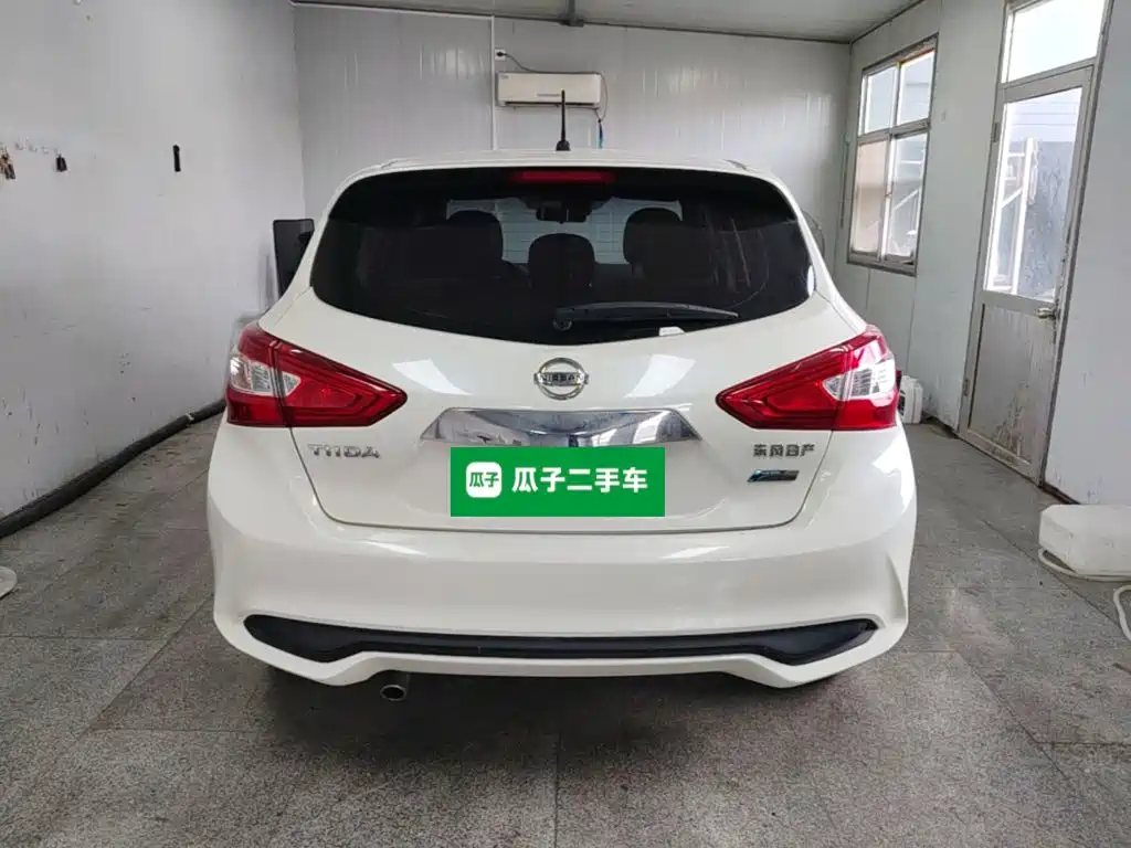 Nissan Tiida — миниатюра 6