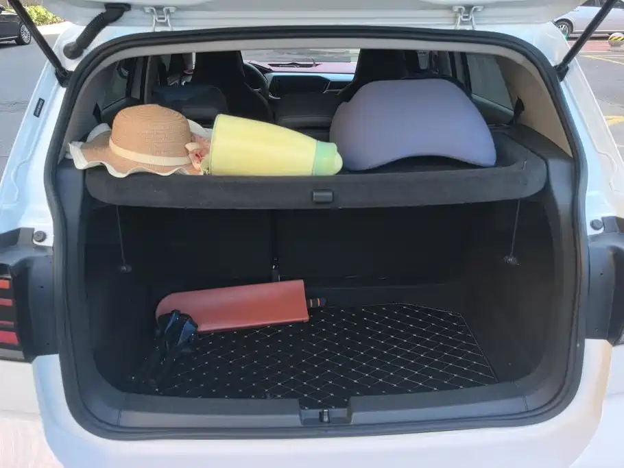 Volkswagen T-Cross — миниатюра 4