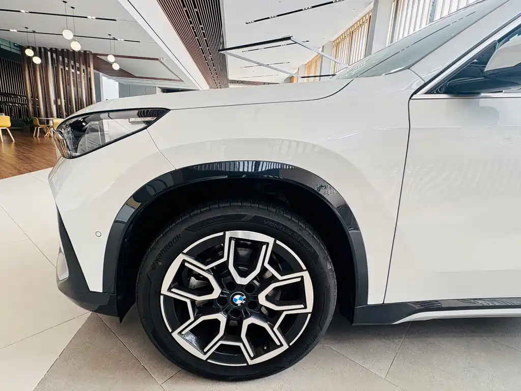 BMW X1 — миниатюра 8