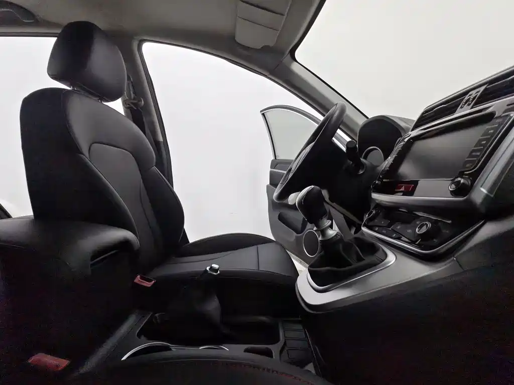 Haval M6 — миниатюра 15