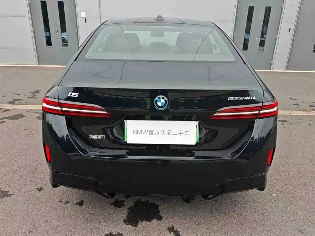 BMW i5 — миниатюра 3