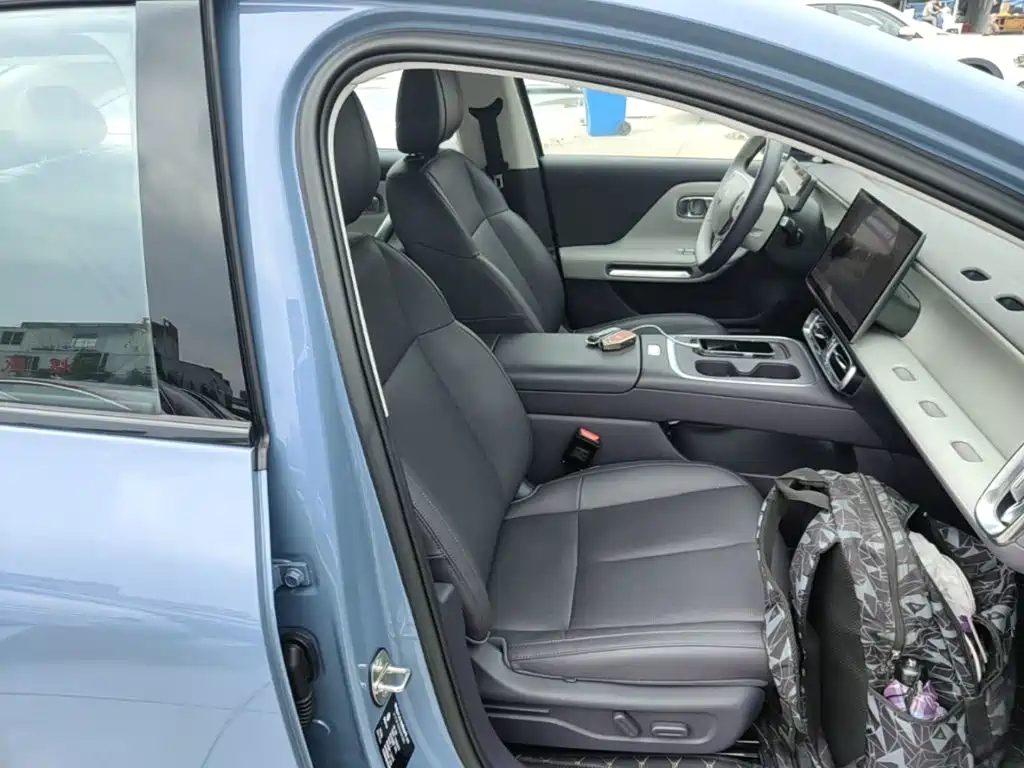 Leapmotor Leapmotor B01 — миниатюра 25