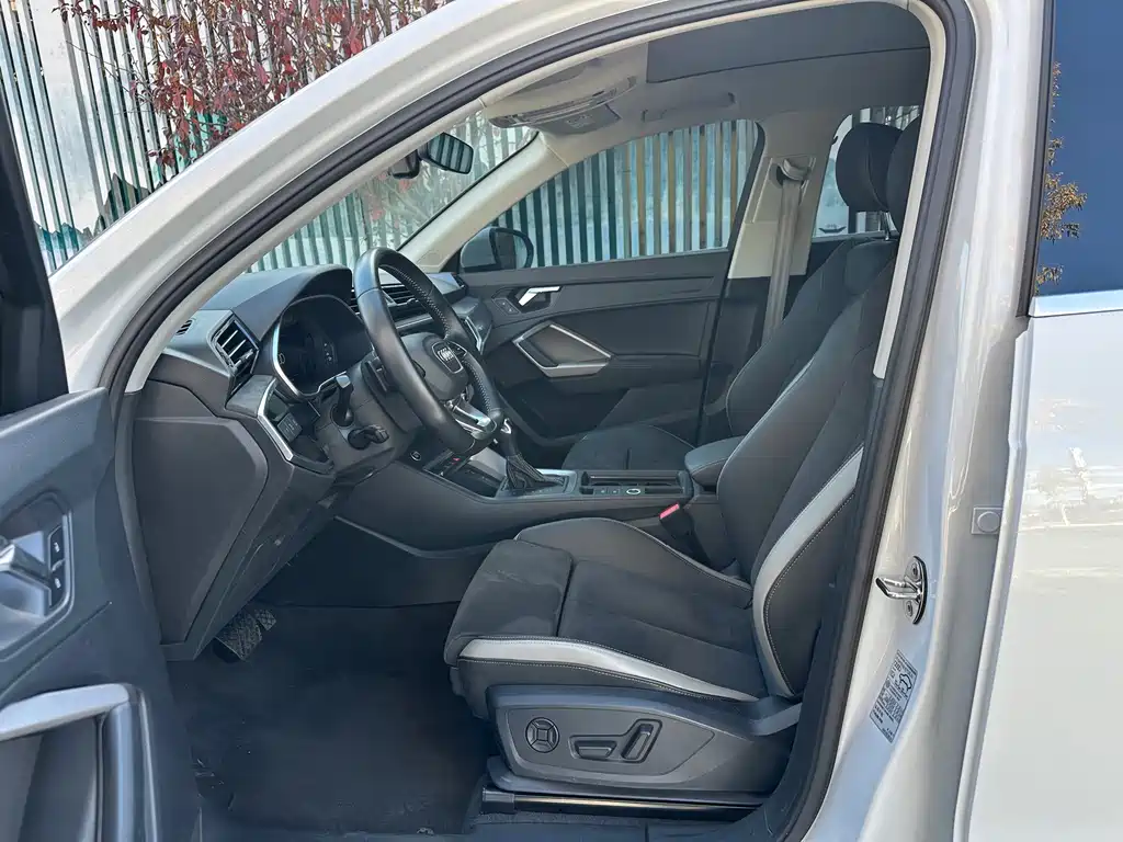 Audi Q3 — миниатюра 4