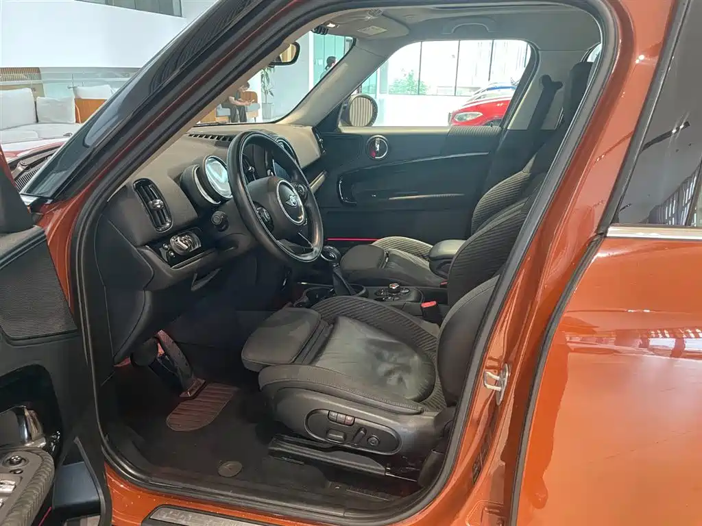 MINI Mini Countryman — миниатюра 8