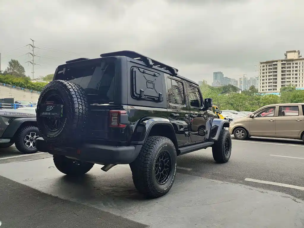 Jeep Wrangler PHEV — миниатюра 16