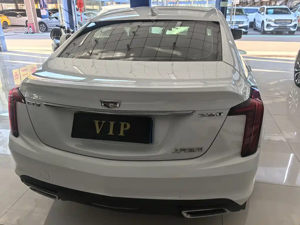 Cadillac CT5 — миниатюра 9