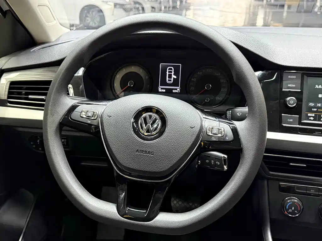 Volkswagen Lavida — миниатюра 15