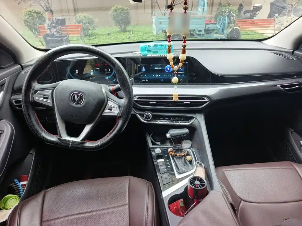 Changan Eado — миниатюра 5