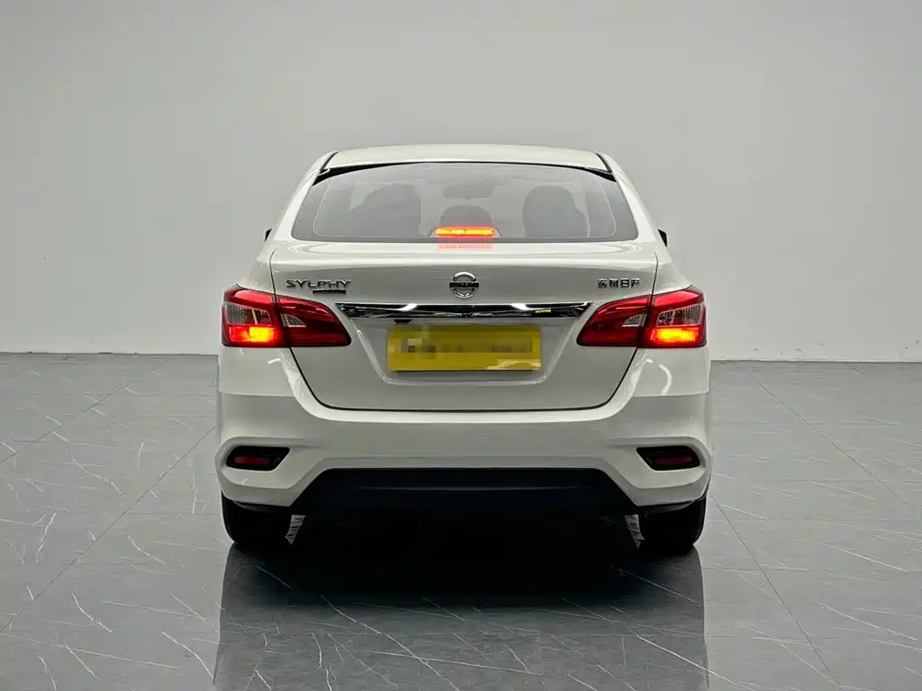 Nissan Sylphy — миниатюра 5