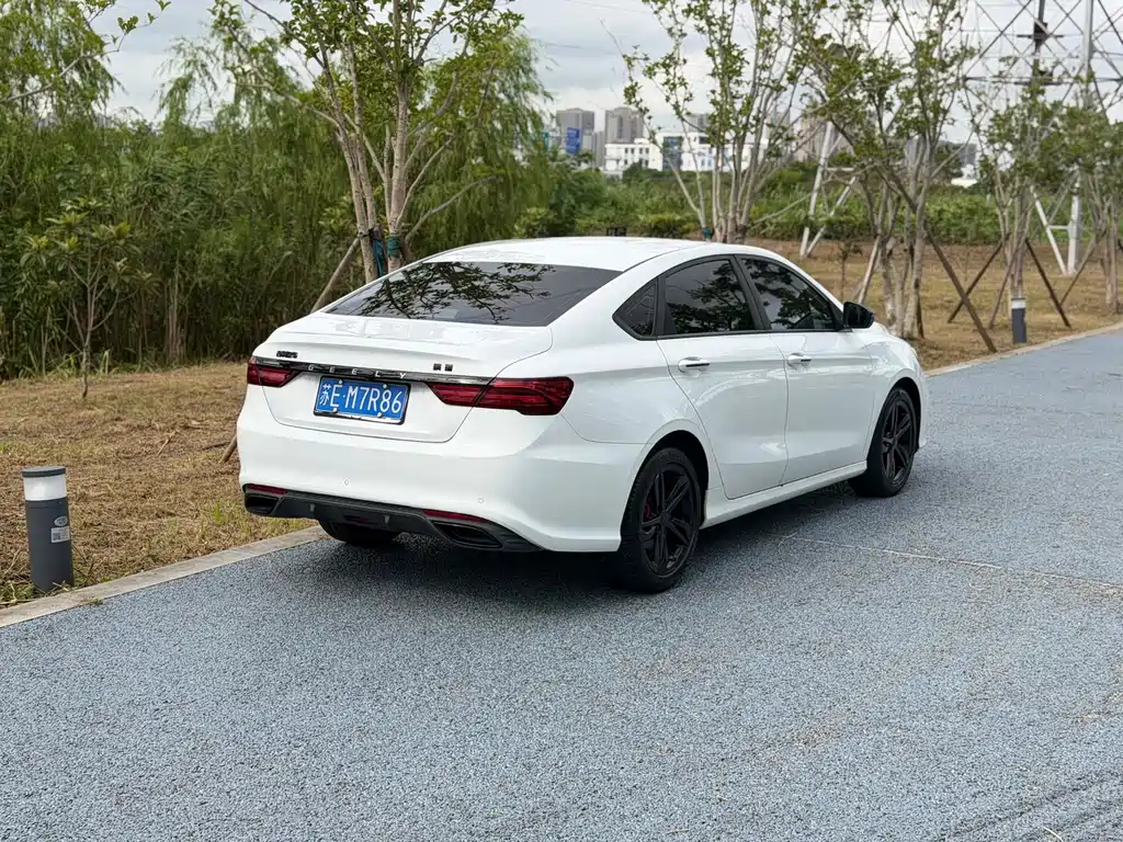 Geely Binrui — миниатюра 4