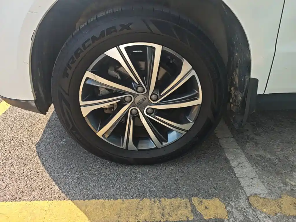 Geely Vision X6 — миниатюра 22