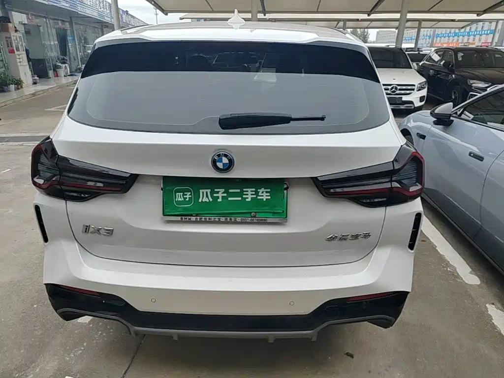 BMW iX3 — миниатюра 6
