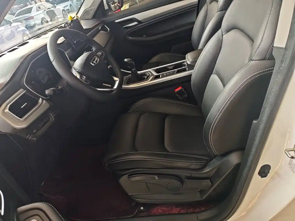 Geely Vision X6 — миниатюра 14
