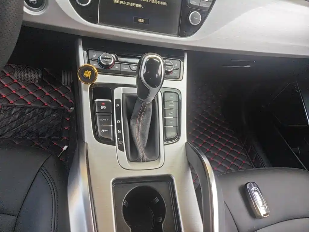 Geely Boyue — миниатюра 14