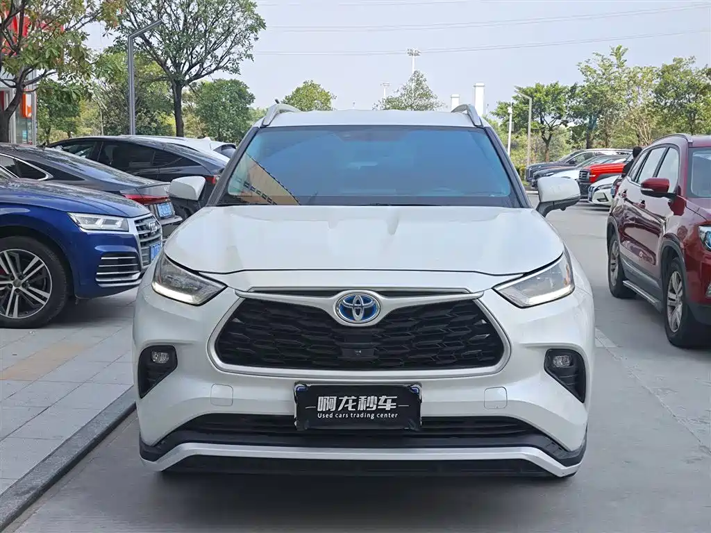 Toyota Highlander — миниатюра 2