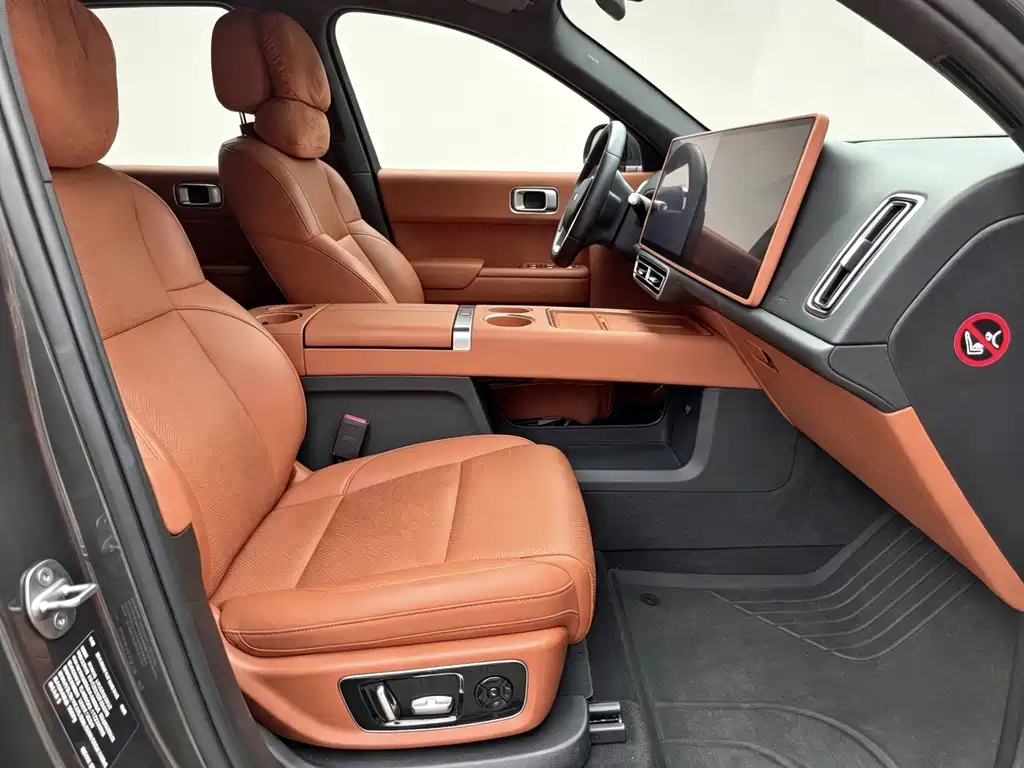 Li Auto Li L8 — миниатюра 11