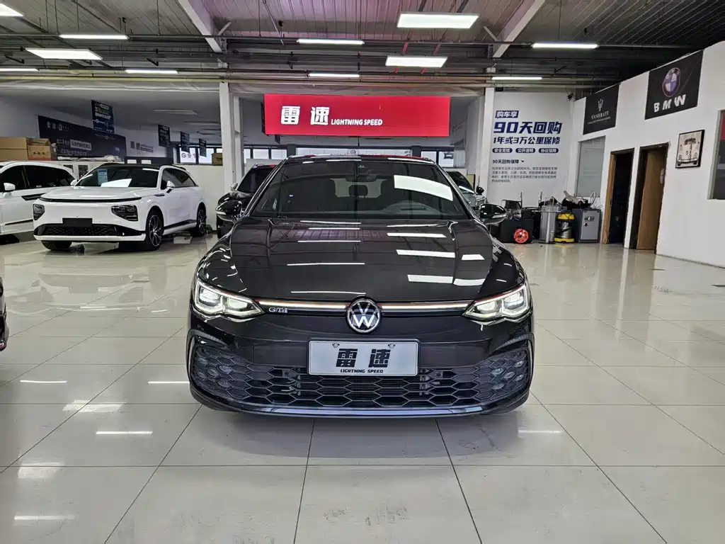 Volkswagen Golf GTI — миниатюра 2