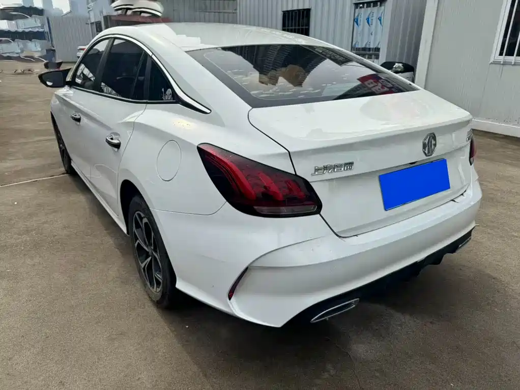 MG MG5 — миниатюра 6