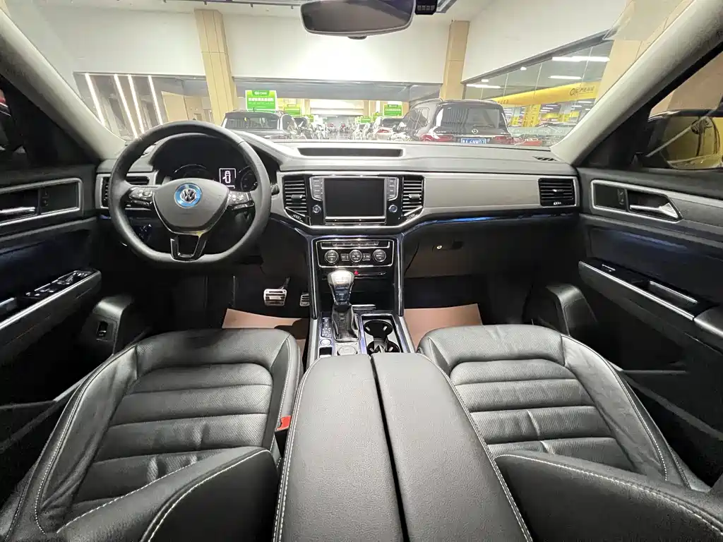 Volkswagen Teramont — миниатюра 11