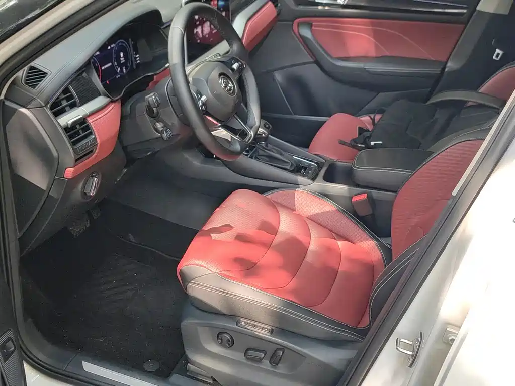 Skoda Kodiaq GT — миниатюра 7