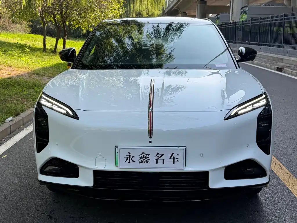 Hongqi Hongqi Tiangong 08 — миниатюра 2