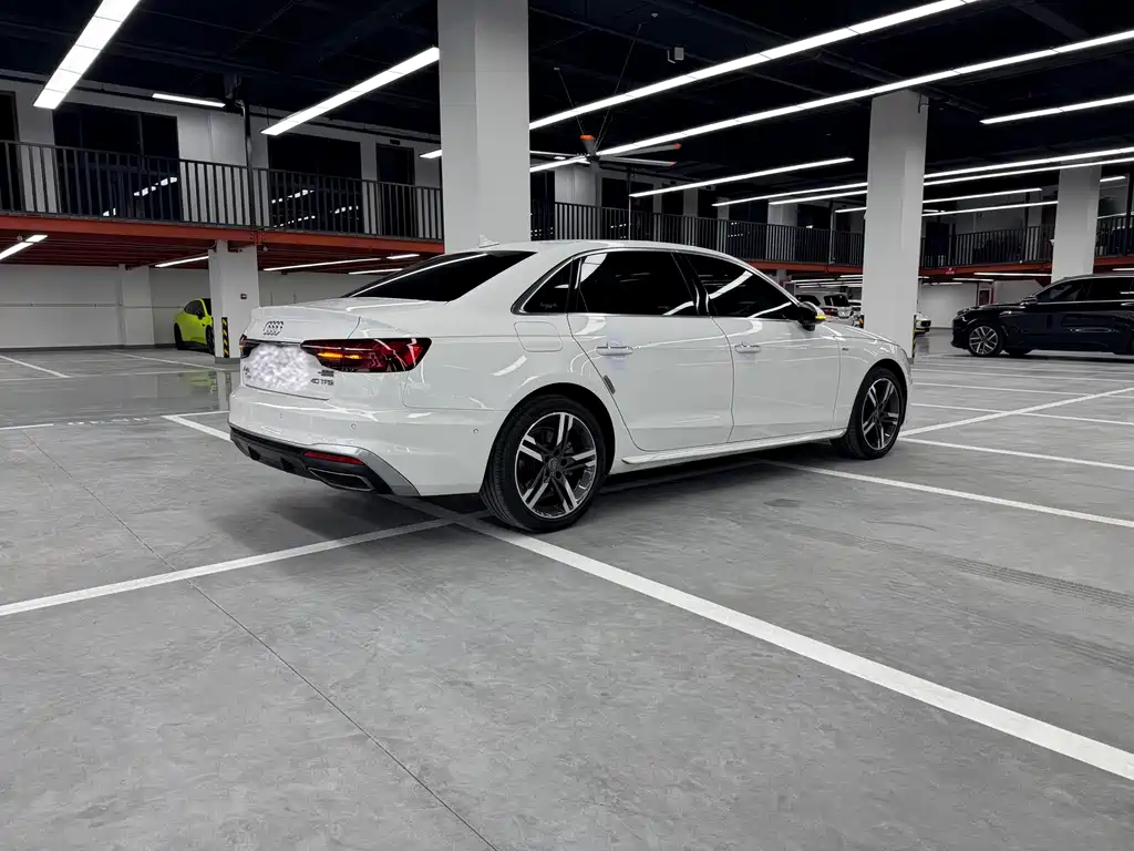Audi A4L — миниатюра 12