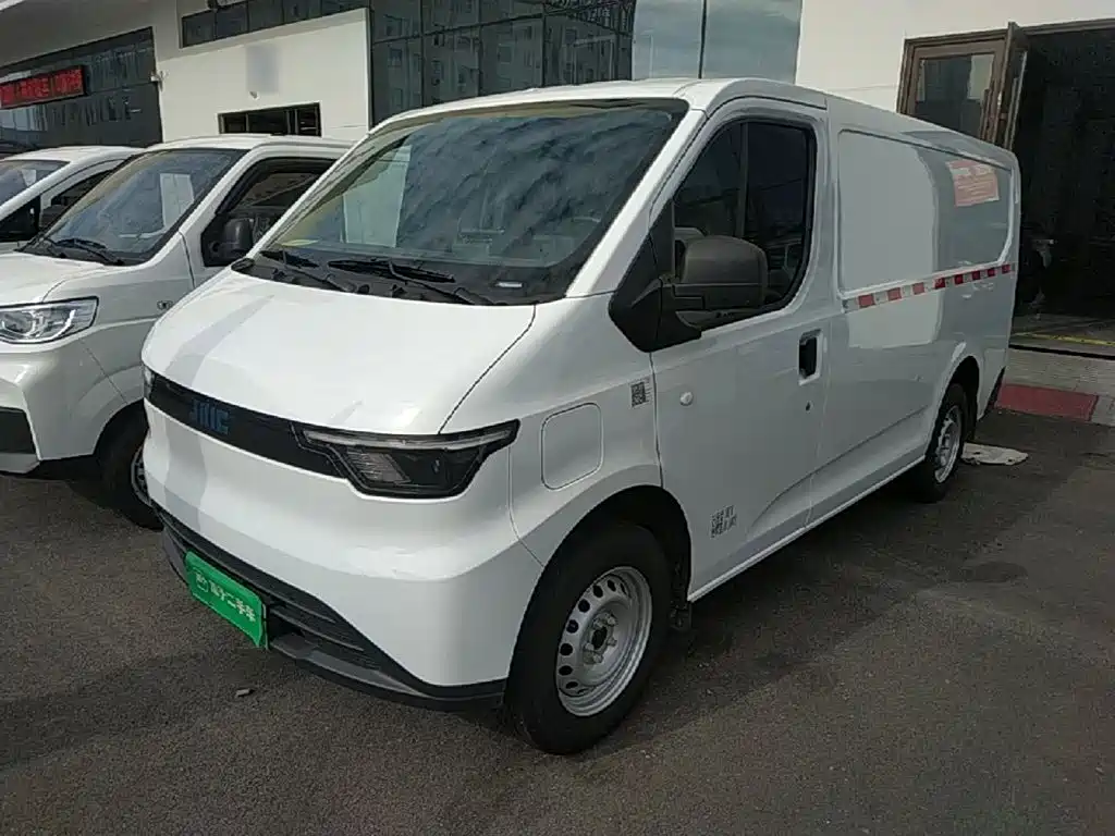 JMC E-Fushun — миниатюра 2