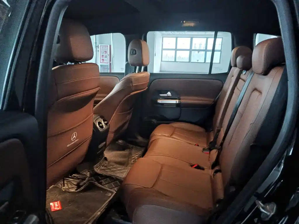 Mercedes-Benz GLB — миниатюра 9