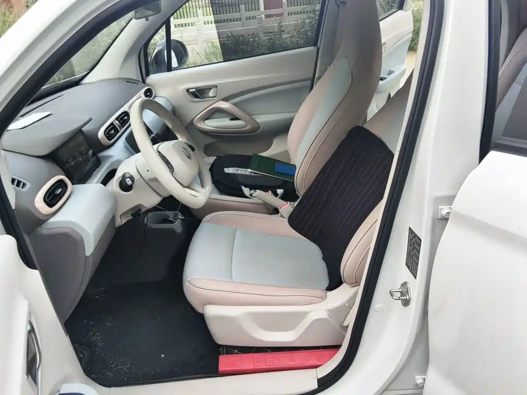 Leapmotor Leapmotor T03 — миниатюра 11
