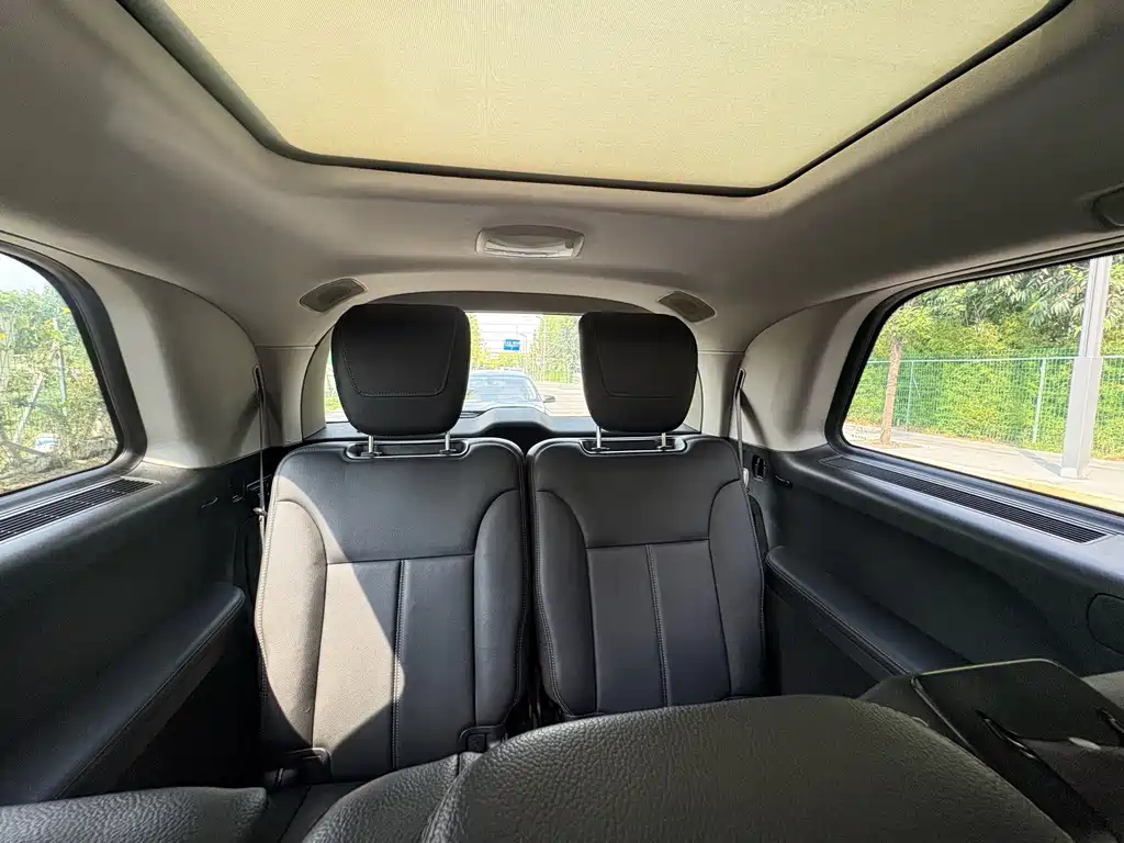 Mercedes-Benz GL-Class — миниатюра 19