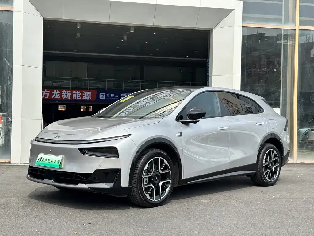 XPeng G7 — миниатюра 2