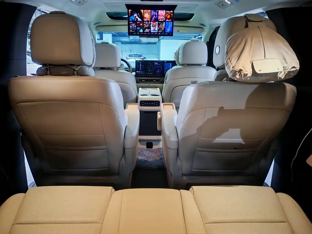 Li Auto Li MEGA — миниатюра 16