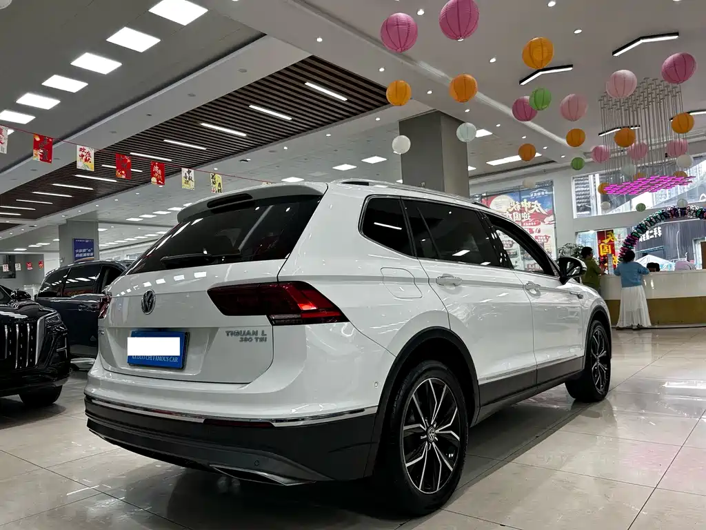 Volkswagen Tiguan L — миниатюра 12
