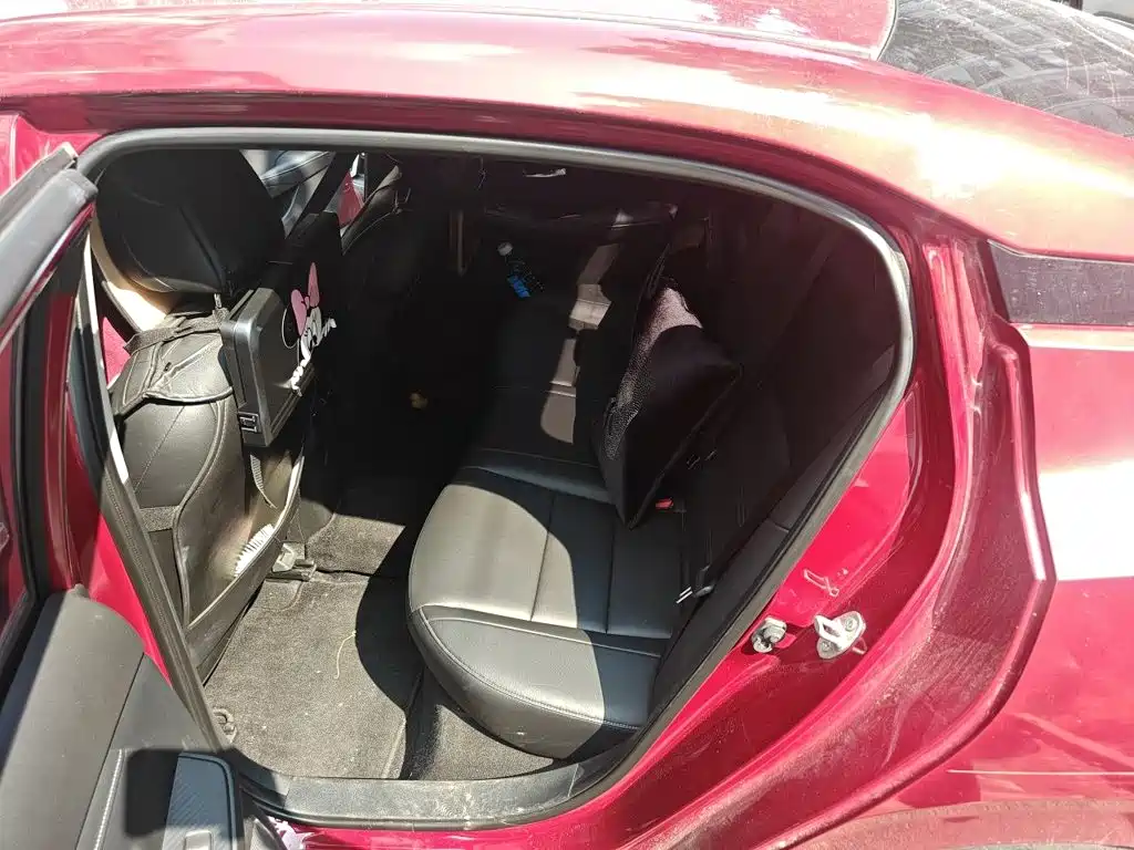 Nissan Sylphy — миниатюра 13