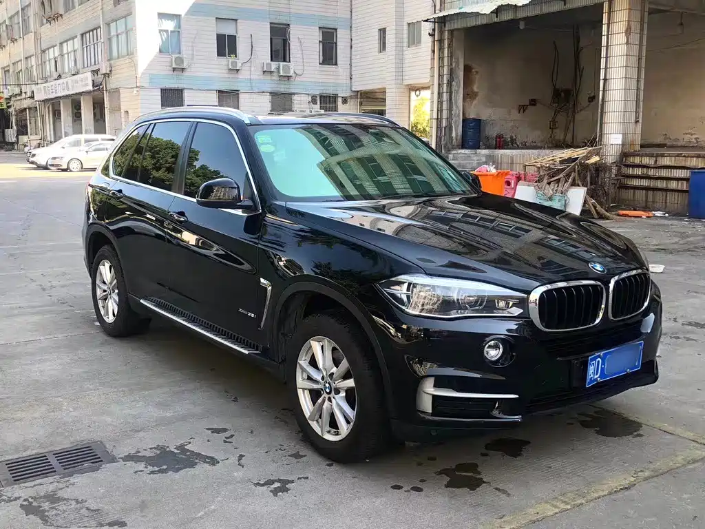 BMW X5 (Import)