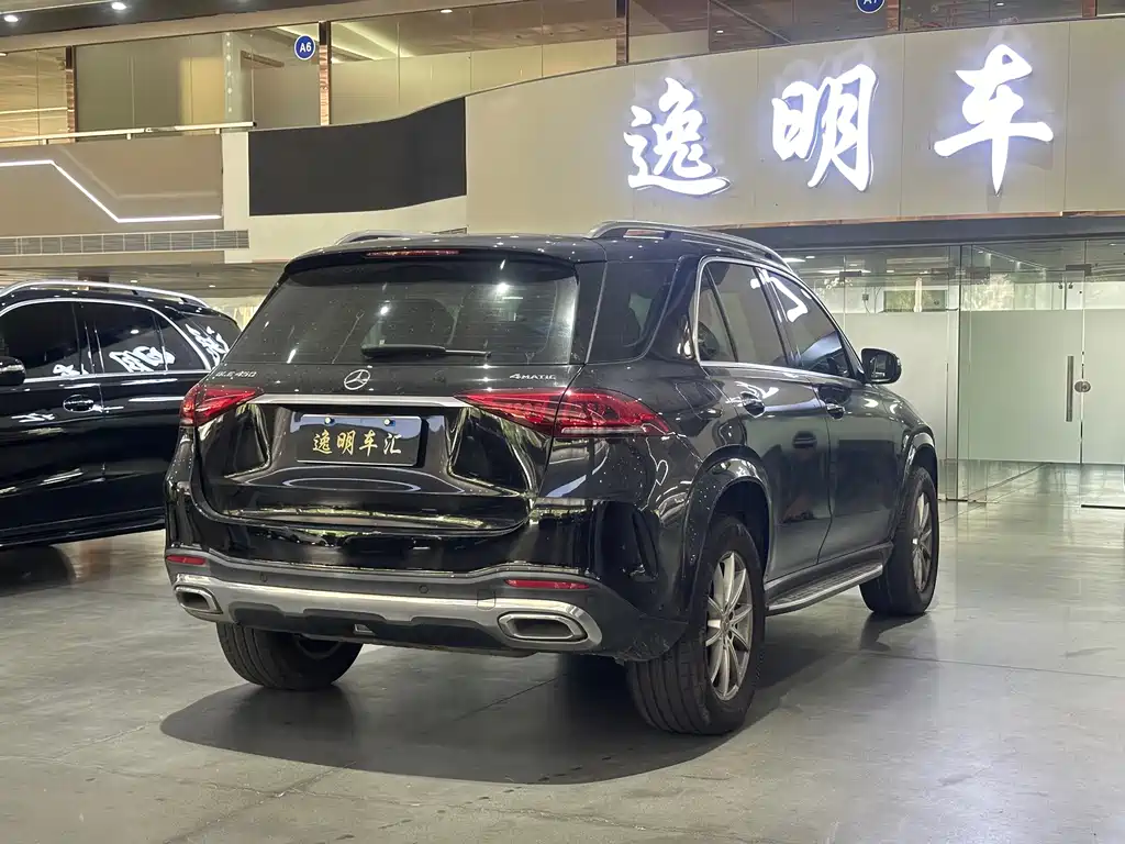 Mercedes-Benz GLE (Import) — миниатюра 10