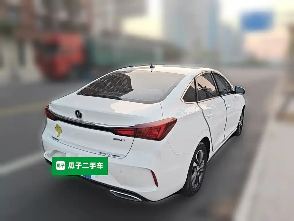 Changan Eado — миниатюра 6