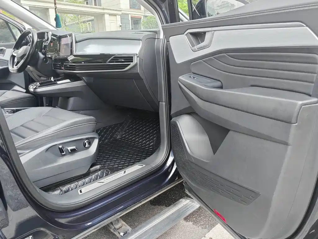 Volkswagen Talagon — миниатюра 12