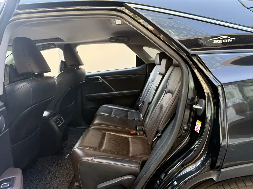 Lexus RX — миниатюра 13