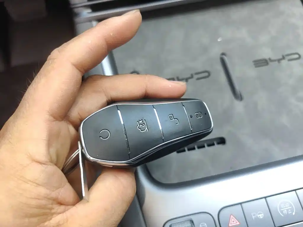 BYD Seal 07 DM-i — миниатюра 9
